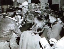 Joe Campbell Personal Appearance at a Federal Market Grocery in December 1954